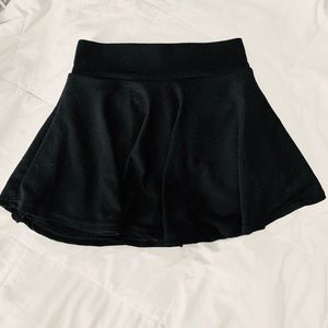 Black skorts
